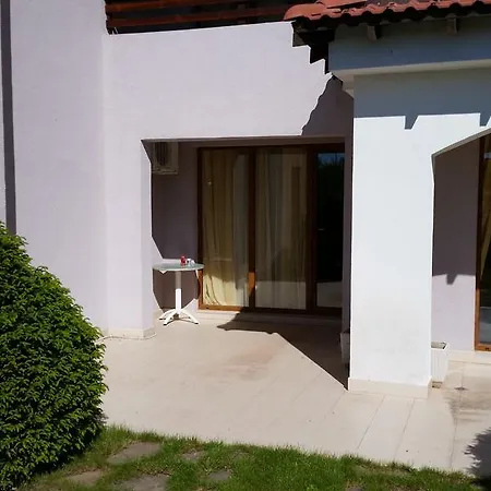 아파트 Harmony Hills Kolevi *