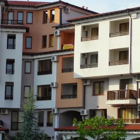 아파트 Harmony Hills Kolevi