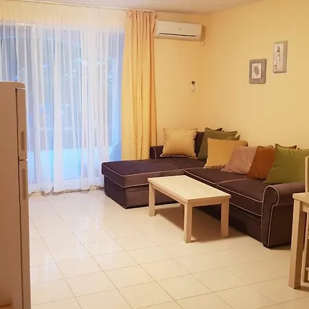 Harmony Hills Kolevi Apartament *
